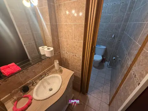 Departamento 4 ambientes con 3 baños