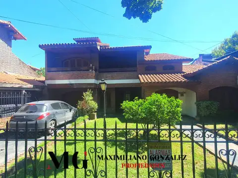Casa en Venta con 1 cochera