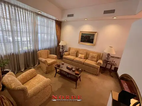 Casa 5 ambientes con 5 baños