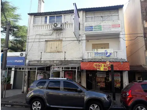 VILLA BALLESTER CENTRO: CONJUNTO DE LOCALES EXC. UBICACION