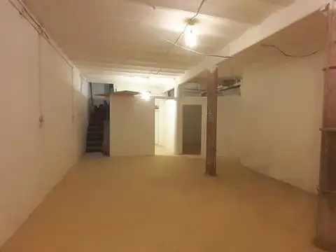 Local en Venta 60 años