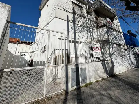 Casa 3 dormitorios - Alquiler