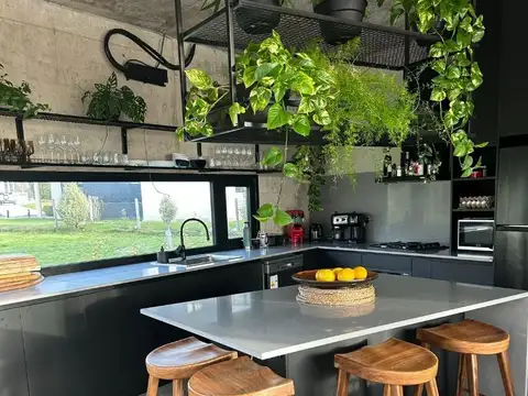 Casa en alquiler temporal Barrio Rumenco Joven