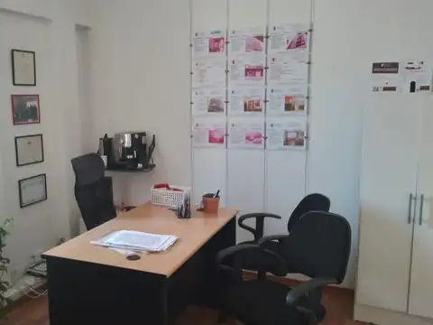 Oficina en Venta 60 años