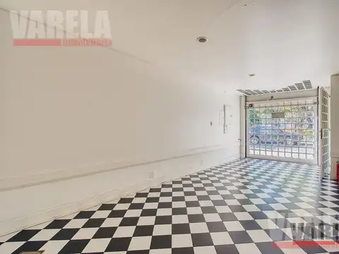 Casa 5 ambientes con 4 baños