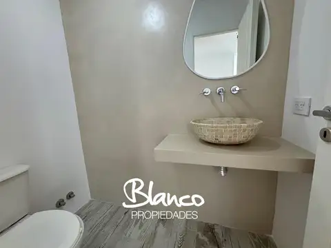 Casa en Venta al Oeste