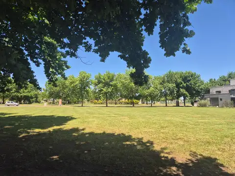 LOTE CLUB DE CAMPO EL NACIONAL ESQUINA