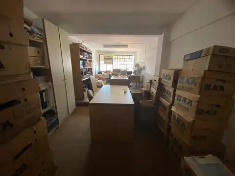 Oficina en Venta al Este
