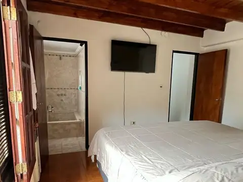 Depto Tipo Casa en Venta con 1 cocheras