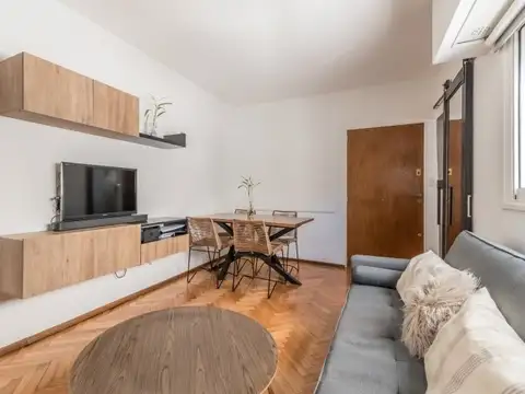 2 Ambientes. Refaccionado. Luminoso. Bajas expensas. Caballito.