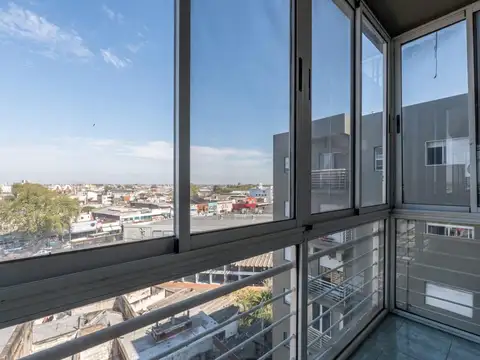 Venta 2 ambientes en Pompeya