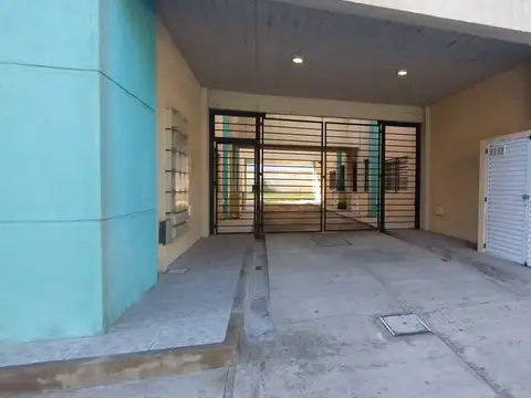 Newbery 1200, Piso 2