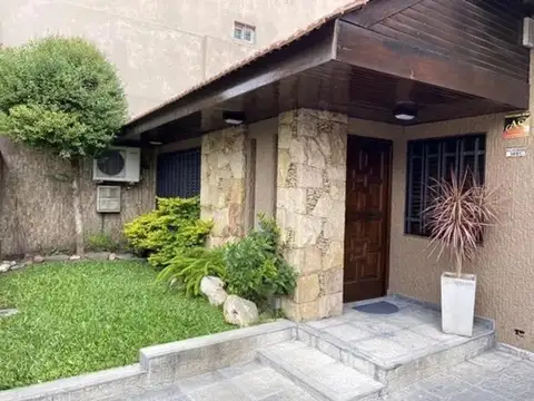 Casa en Venta en Ramos Mejia, USD 340.000