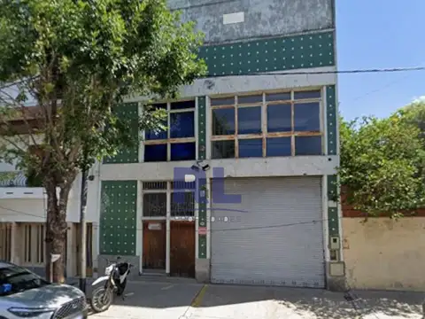 Galpón en venta en Mataderos