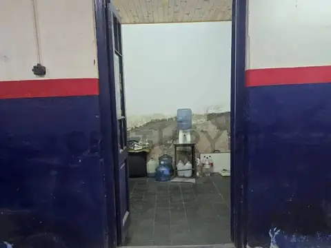 Casa 2 ambientes con 1 baño