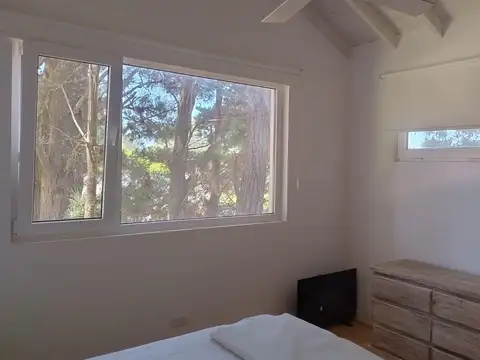 Casa en  venta de 3 dormitorios en Costa Esmeralda barrio Deportiva II