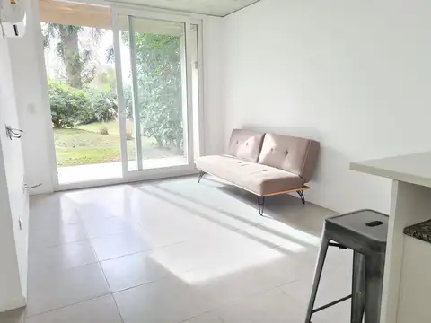 Departamento en Venta en Condominio La Nazarena, USD 75.000