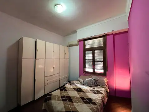 Depto Tipo Casa en Venta 40 años