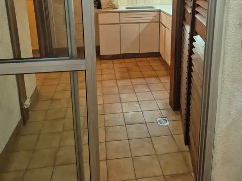 Departamento 2 Ambientes Planta Baja al frente -