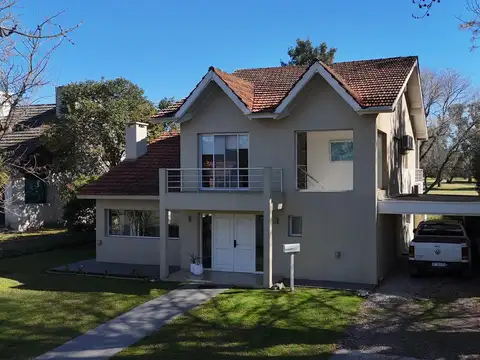 Casa en Venta de 4 dormitorios