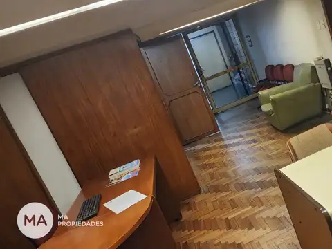 Oficina Monoambiente con 2 baños