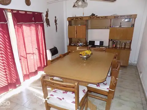 DÚPLEX 4 AMBIENTES – PQUE. QUIRNO