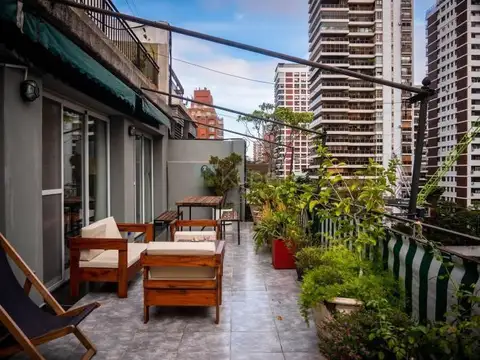 VENTA duplex 6 amb Belgrano con baulera y cochera .