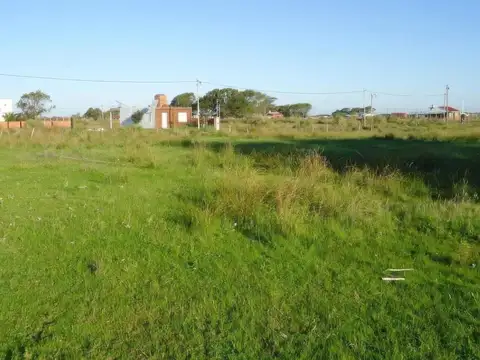 Terreno en Venta 20  mts Frente