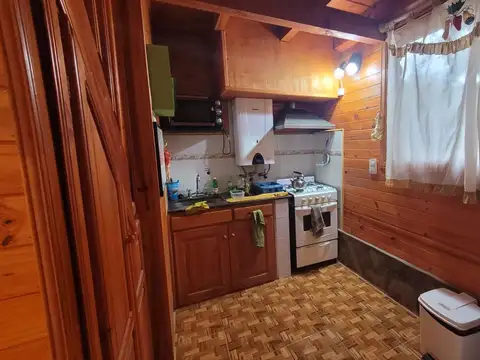 Casa 2 ambientes con 2 baños