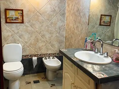 casa de 3 dormitorios, jardin y pileta