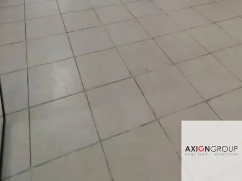 11 E/39 y 40-Departamento en alquiler en P.B. con patio