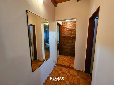 Casa 3 ambientes con 1 baño