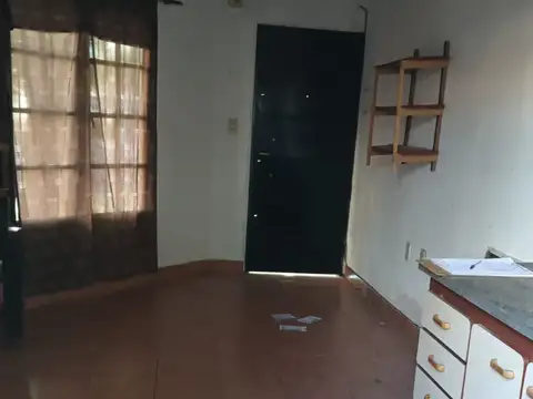 Departamento en Alquiler en Isidro Casanova, $ 400.000