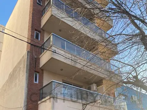 Monoambiente en venta  en La Plata -2 e/62 y 63-