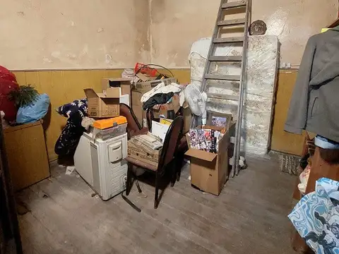 Depto Tipo Casa en Venta 50 años