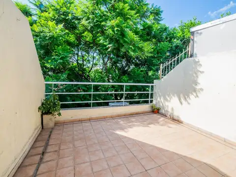 Depto Tipo Casa en Venta de 2 ambientes