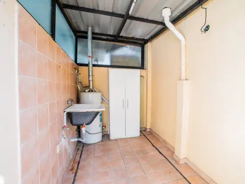 Depto Tipo Casa en Venta 16 años