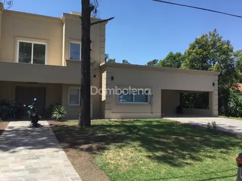 Casa en Venta de 4 dormitorios