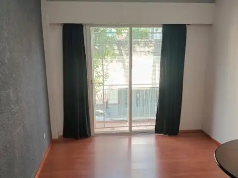 La Crujía 3100, Piso 1