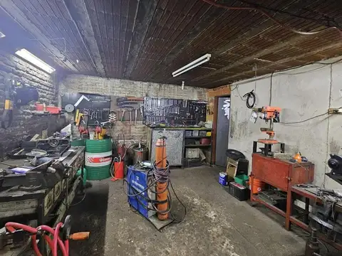 AV PRESIDENTE PERON 5600