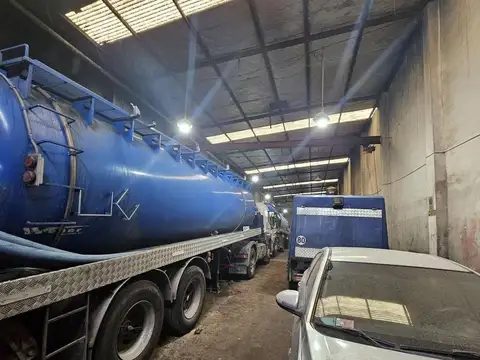 VENTA GALPON 378 MTS2 EN SAN MARTIN. DOBLE ALTURA