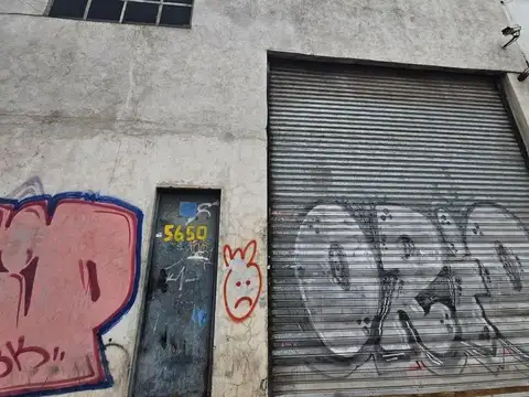 VENTA GALPON 378 MTS2 EN SAN MARTIN. DOBLE ALTURA