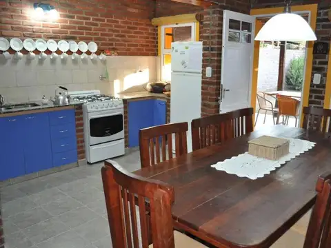 CALLE  25 ENTRE 42 Y 44 CLAROMECO