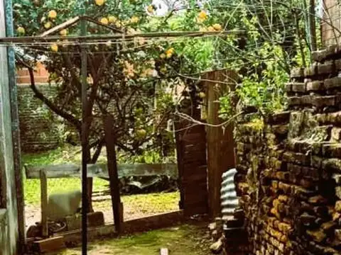 Casa 5 ambientes con 2 baños