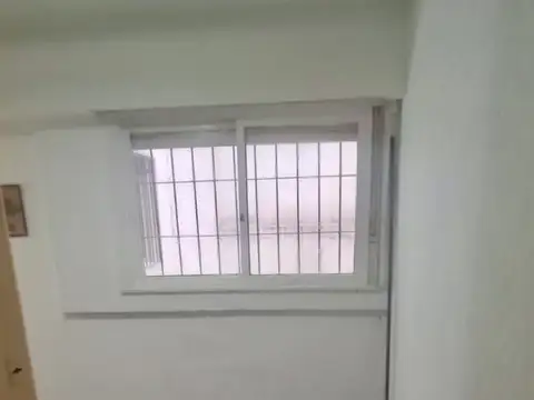 Victor Martínez 200, Piso 1