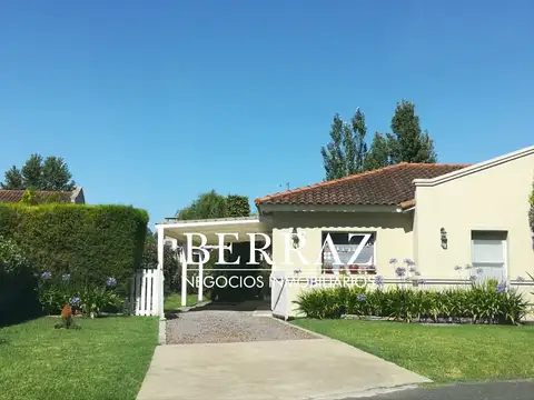 Casa Venta 3 Ambientes Barrio La Candela Lote de 268 m2 Pilar