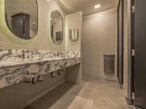 Oficina en Alquiler en Olivos, USD 18.942