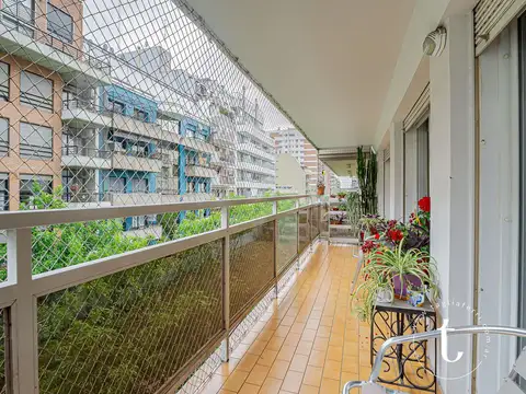 Depto 4 Amb con Balcón - Cochera - Baulera. Las Cañitas