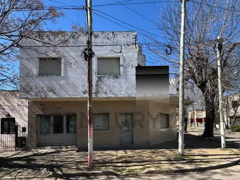 Casa a reciclar en venta en Villa Argüello, Berisso