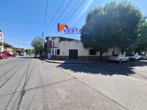 CALLE BUENOS AIRES AL 1200-CASA-VENTA-RECICLAR